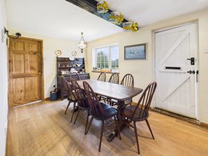 Dining Room- click for photo gallery